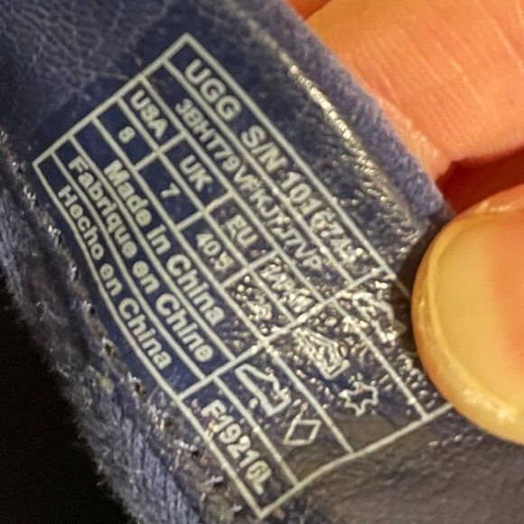 UGG KNOX BLUE SUEDE SLIP ON SNEAKERS / LOAFERS - MEN'S 8 - Picture 6 of 7